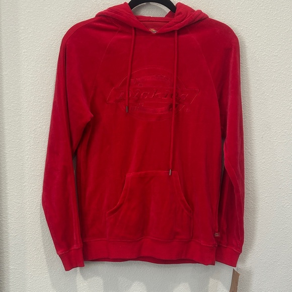 DICKIES Women’s Red Pullover Raglan Hood - Picture 2 of 6